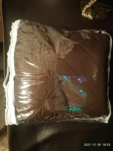 Customer photo review of Waterproof Pet Sofa Cover