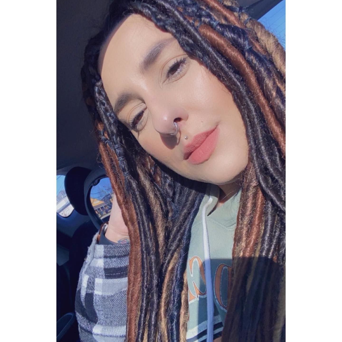 Customer photo review of Jet Black  - (1 pack of 5 Dreads)