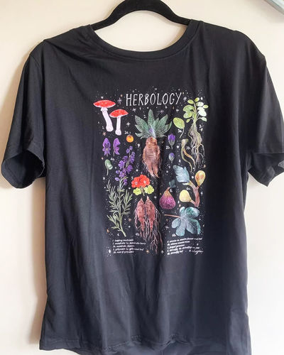 Customer photo review of Herbology T-Shirt