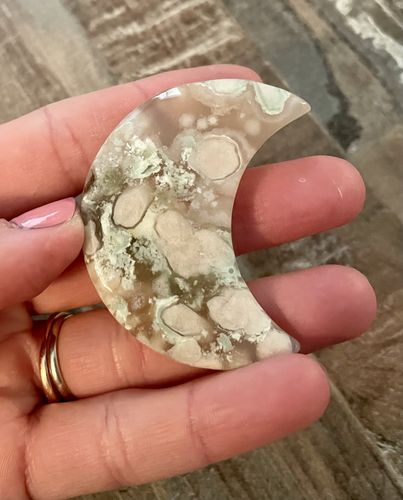 Customer photo review of Flower Agate Moon