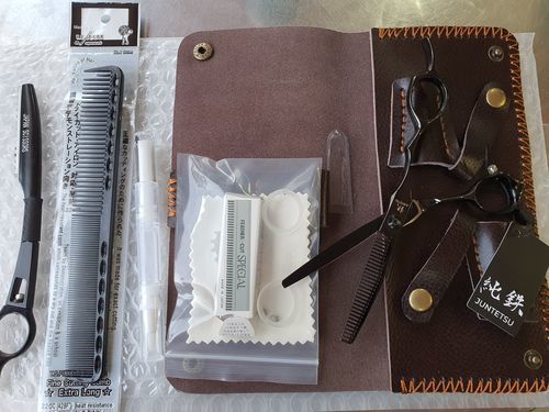 Customer photo review of Juntetsu Night Cutting & Thinning Scissors Set