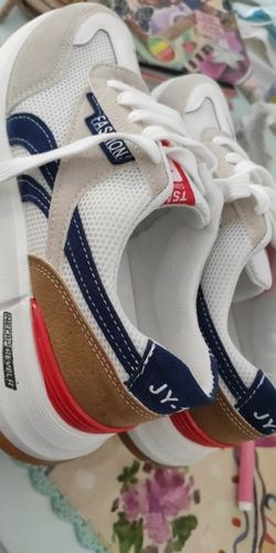 Customer photo review of Baskets de Sport décontractées pour femmes