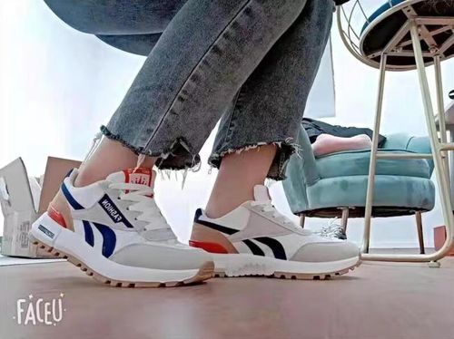 Customer photo review of Baskets de Sport décontractées pour femmes