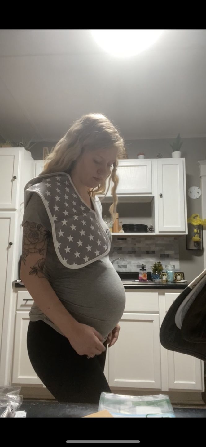 Customer photo review of URBAN Organic Burp Cloths