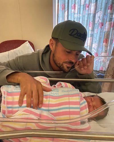 Customer photo review of DadLife A-Frame Snapback - Hunter Green