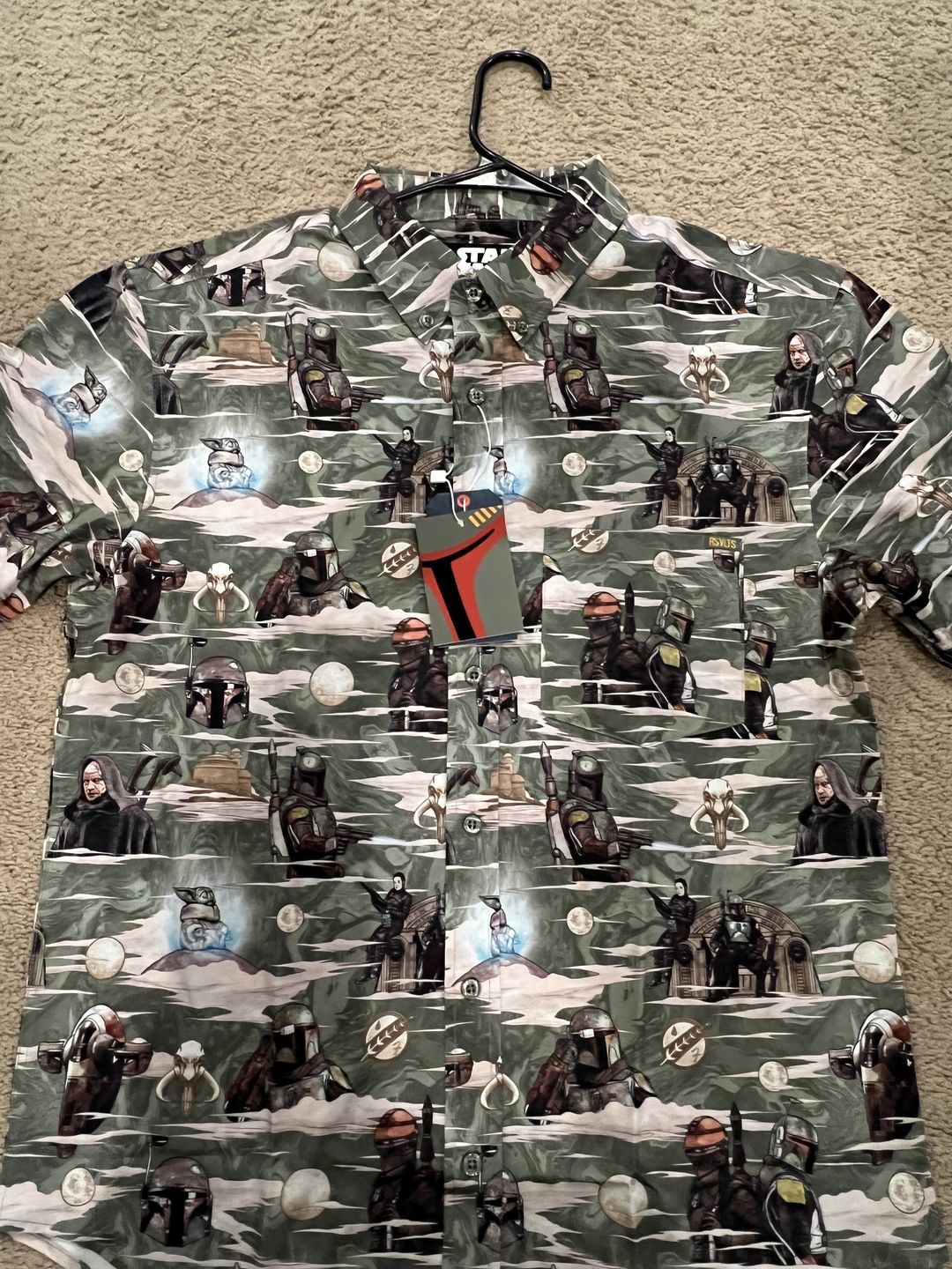 Customer photo review of Star Wars™ "Rebirth" – KUNUFLEX Short Sleeve Shirt