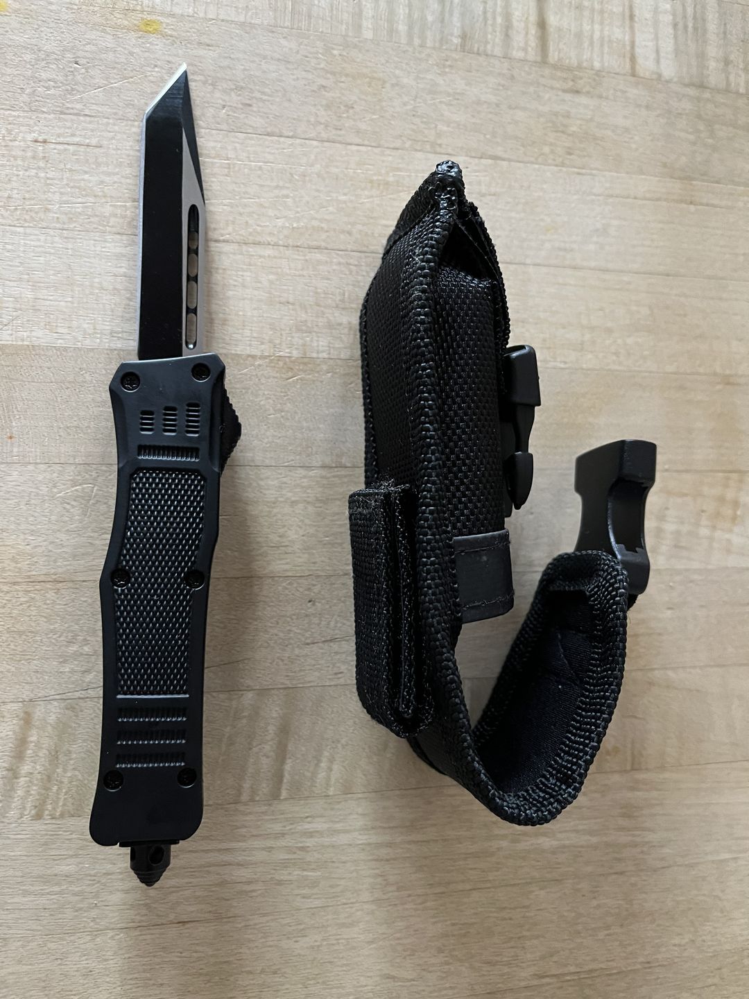 Customer photo review of Mini Black Phantom D/A OTF (Multiple Blade Styles Available)