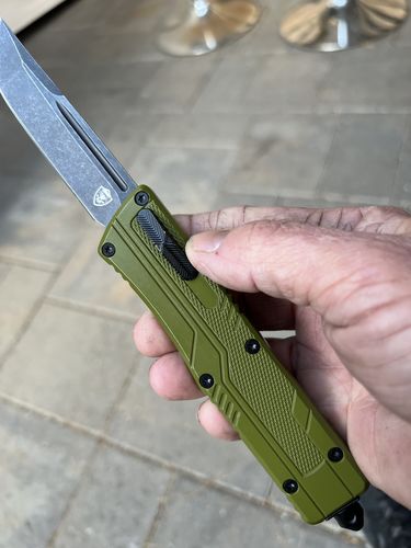 Customer photo review of INTRUDER GREEN