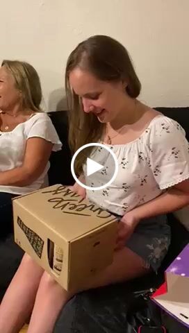 Customer video review of Cat Lover Juego de 6 Vasos Gatunos 500ML
