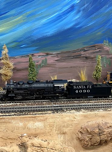 Customer photo review of BLI 4762 ATSF 4000 Class 2-8-2, #4090, w/ Road Pilot, Spoked Main Driver, Oil Tender, Paragon4 Sound/DC/DCC, HO