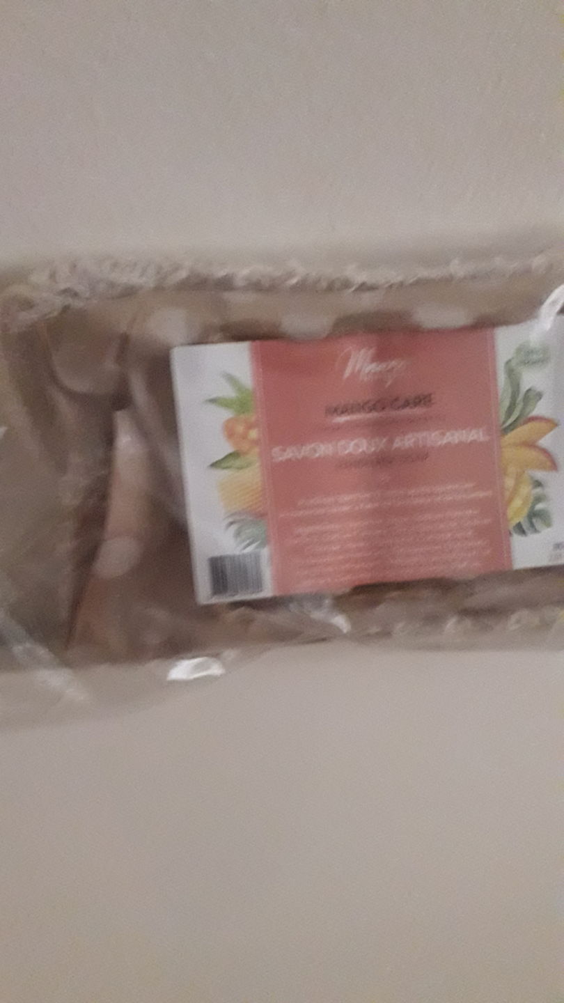 Customer photo review of Savon doux artisanal Cerise & Curcuma
