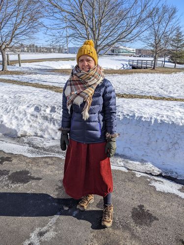 Customer photo review of Women Corduroy Solid Color Pocket Elastic Waist Skirt