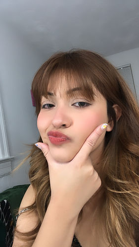 Customer photo review of Secretive Kristin - Beige