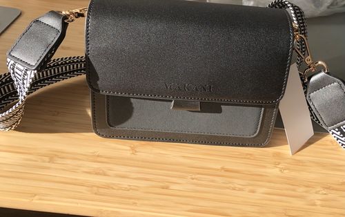 Customer photo review of VALDA - BLACK