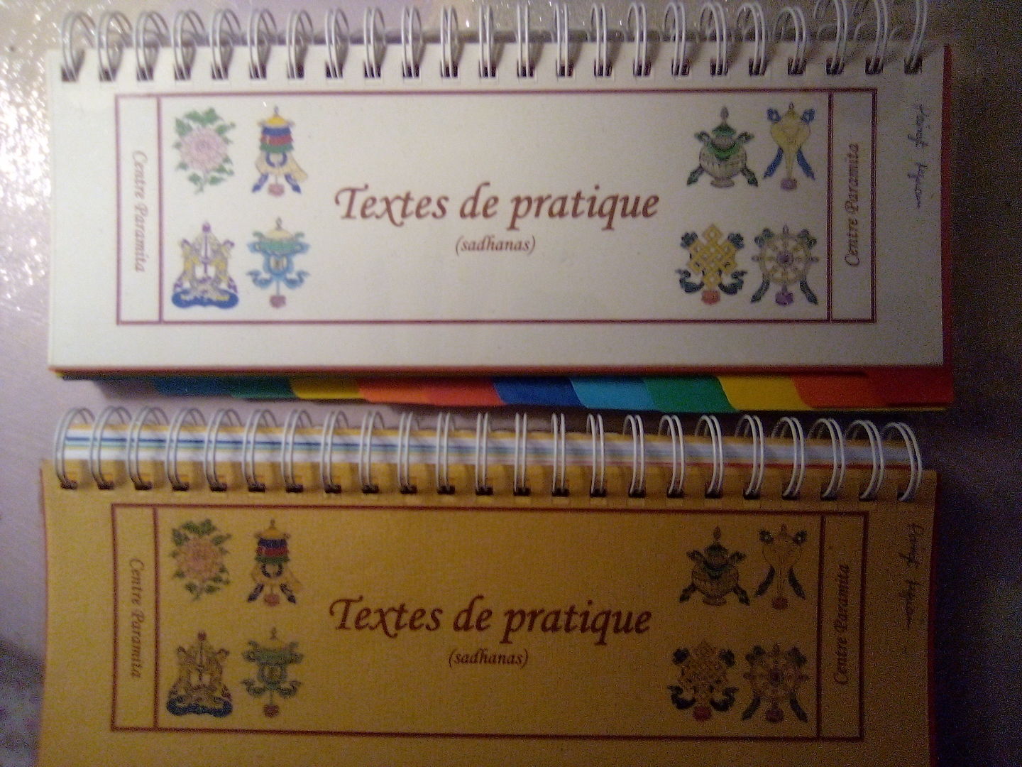 Customer photo review of NOUVEAU | 23 Textes de Pratiques Bouddhistes | Sadhanas 2 Volumes