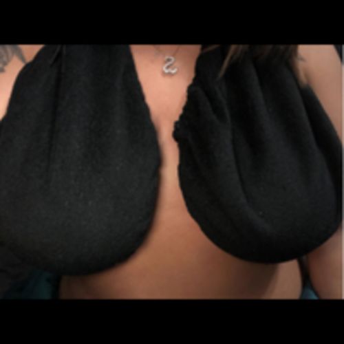 Customer photo review of ComfyTop™ Sexy Towel Bra