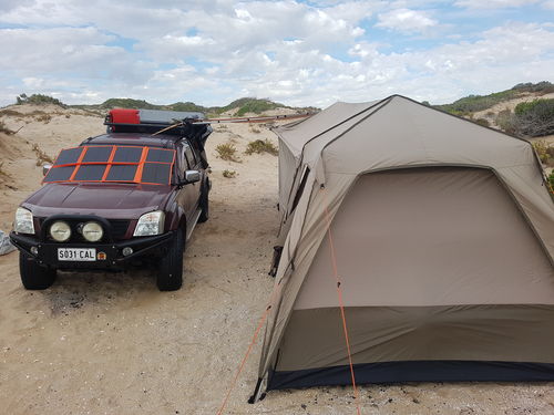 Customer photo review of 200W Solar Blanket Kit Solar Panel for Caravan, Camping, Boats, 4WD, Motorhome