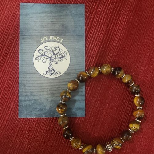 Customer photo review of 15.25" 8mm Natural yellow tiger eye stone round beads