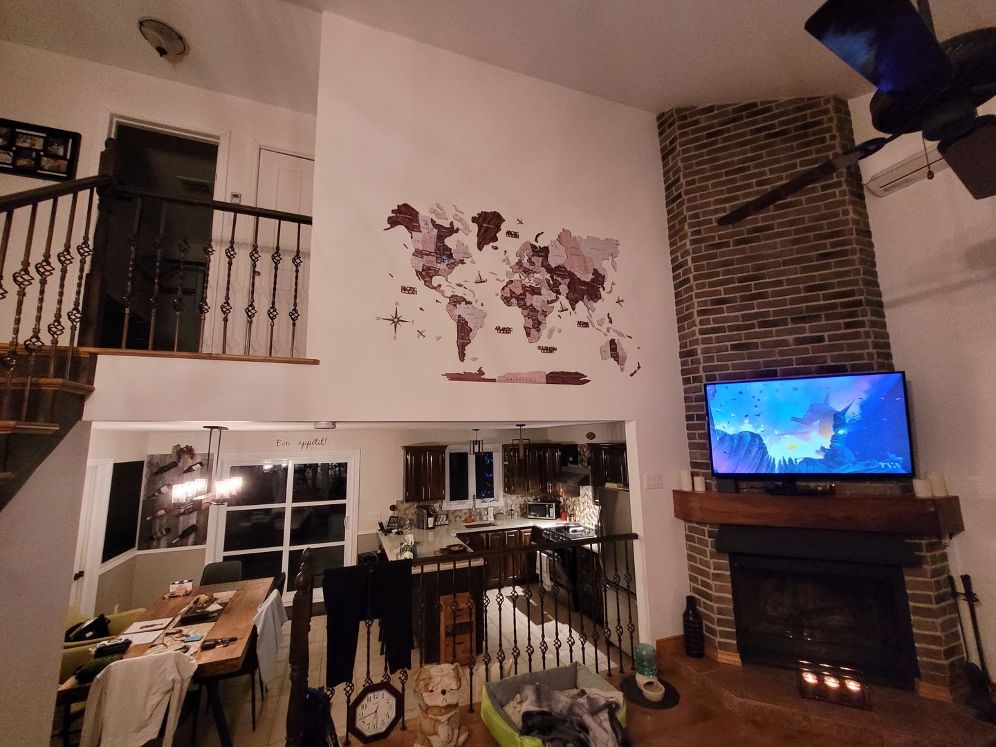 Customer photo review of 3D Wooden World Map Urban