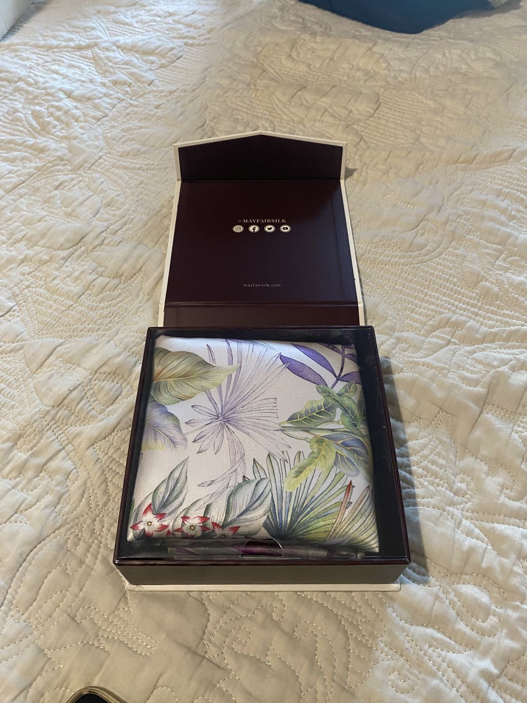 Customer photo review of Iridescent Garden Pure Silk Pillowcase