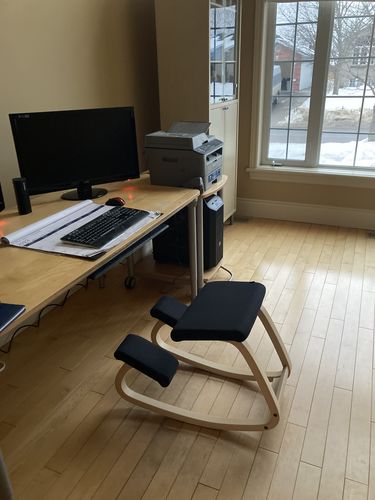 Customer photo review of Variable Balans Kneeling Chair