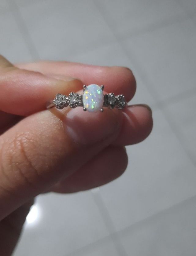 Customer photo review of Stardust Opal (Bath Bomb)