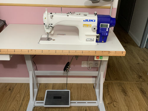 Tiphanie D. review of JUKI DDL-7000A-7 image 1 out of 1