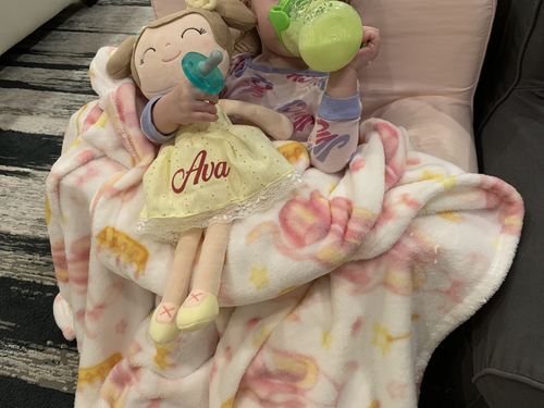 Customer photo review of Personalized Spring Girl - Yellow