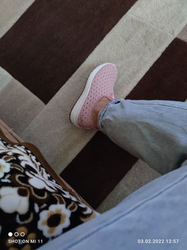 Customer photo review of Basket Orthopédiques Décontractés Rose