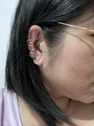 Customer photo review of La D.D Silver Ear Cuff JDDEPVS30XX
