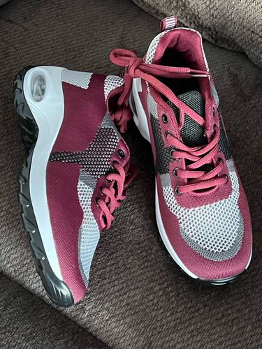 Customer photo review of Chaussures Orthopédiques en maille pour femme