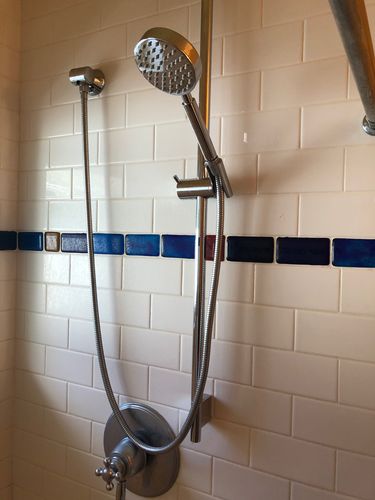 Customer photo review of 1-Spray Handheld Shower Head, Handshower Only