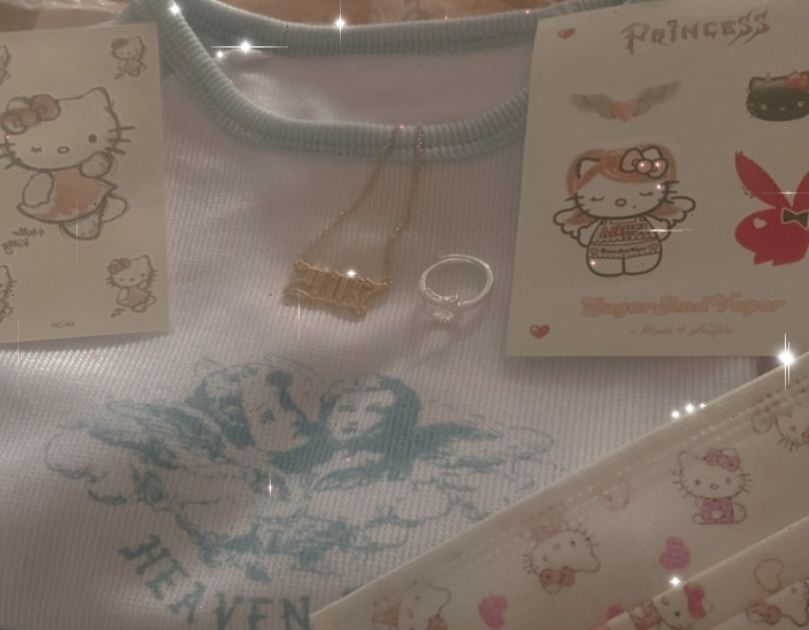 Customer photo review of 🦄 Angel Bag - Random Cute Items 🔮