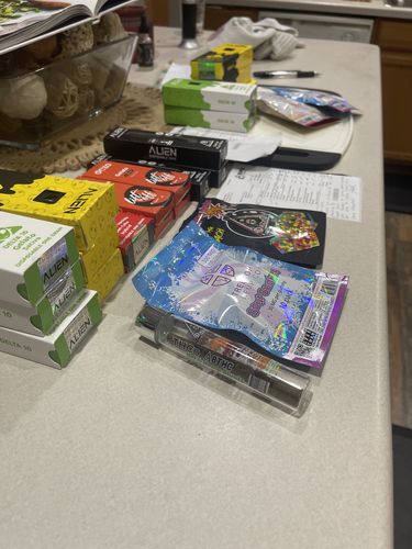 Customer photo review of DazeD8 Skywalker OG Delta 8 Cartridge (1g)