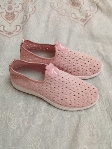 Customer photo review of Basket Orthopédiques Décontractés Rose