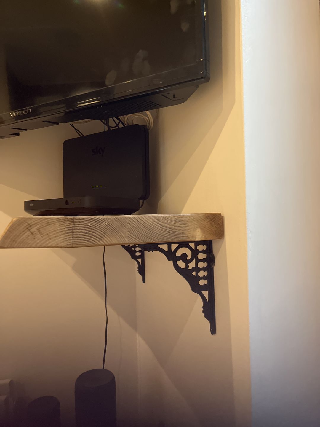 Customer photo review of 6 Inch Railway Cast Iron Shelf Bracket