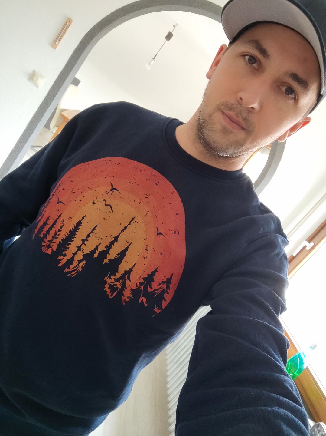 Customer photo review of Sonnenuntergang im Wald - Unisex Organic Sweatshirt