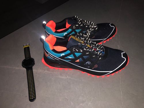 Customer photo review of Chaussures de course légères Homme