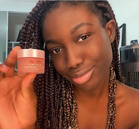 Customer photo review of Pink Pearl Illuminating Eye Cream