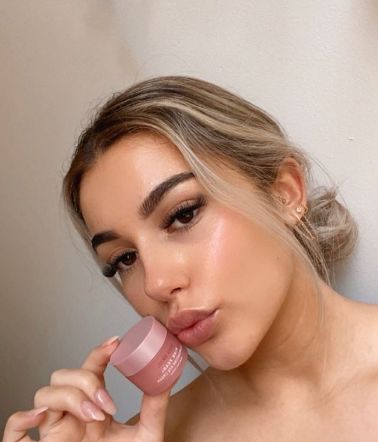 Customer photo review of Pink Pearl Illuminating Eye Cream