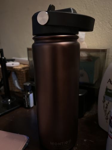 Customer photo review of 18oz Metallic Ace Bottle 530ml