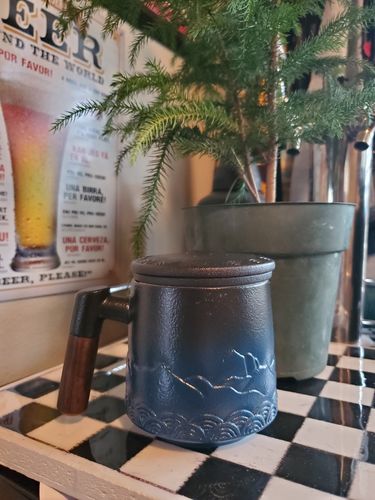 Customer photo review of Mountain & Sea Coffee & Tea Mug