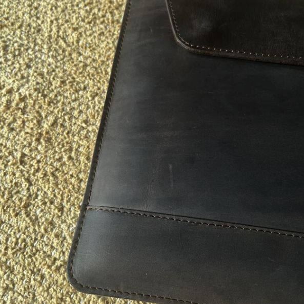 Customer photo review of Leather and Felt Sleeve for Macbook