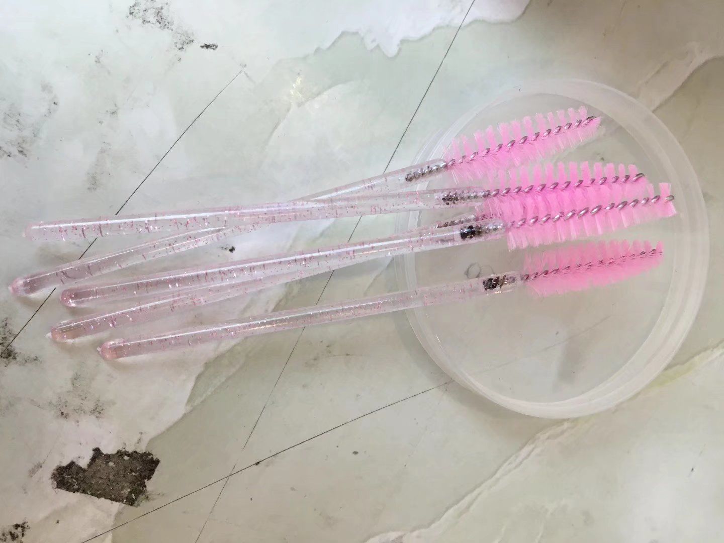 Customer photo review of 100PCS Mascara Wands
