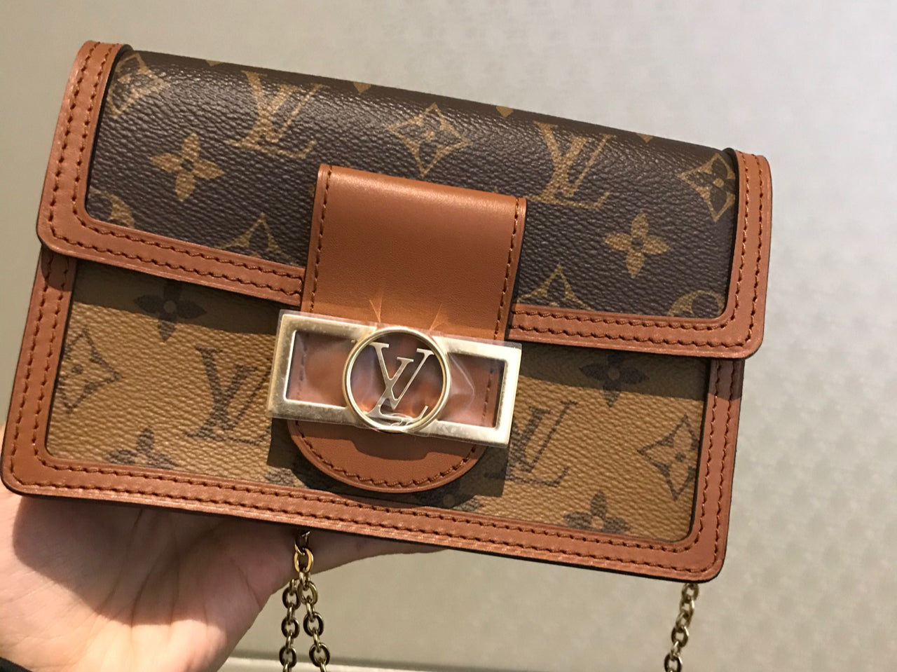 Customer photo review of 【ルイヴィトン】SS22新作★ モノグラム ドーフィーヌ MM