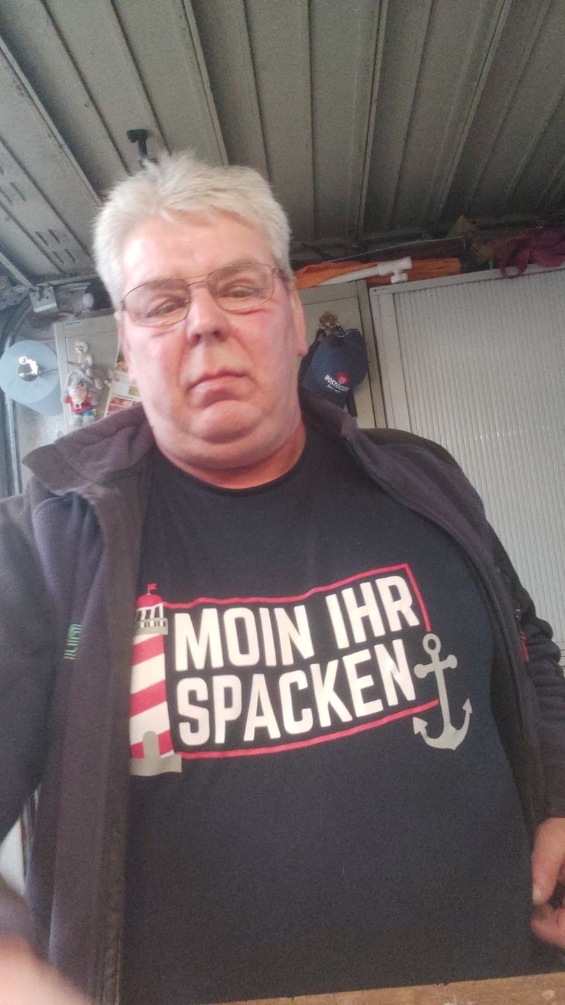 Customer photo review of Moin ihr Spacken 2 · Unisex Bio Hoodie