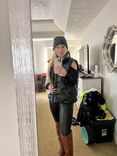 Customer photo review of Zip Up Vest Down Puffer Coat