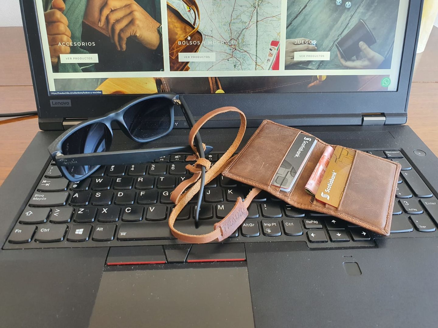 Customer photo review of Tarjetero Graso