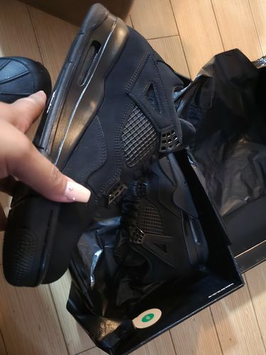 Customer photo review of Air Jordan 4 “Black Cat” ：CU1110-010 (2020)