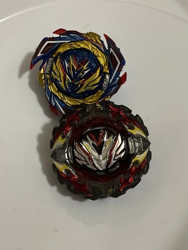 Customer photo review of [PRE-ORDER] Takara Tomy Beyblade BURST B-195 Prominence Valkyrie. Ov.At'-0